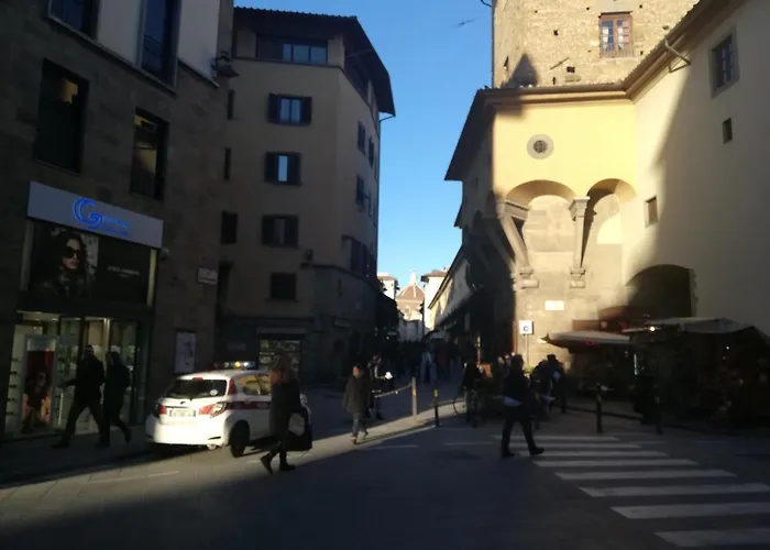 Ponte Vecchio - Guicciardini N. 10